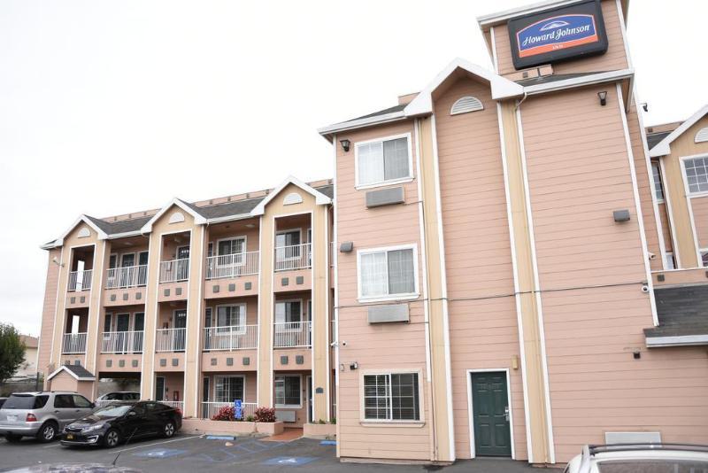 Howard Johnson By Wyndham Middletown Newport Area Exteriér fotografie